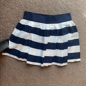 New Abercrombie skirt, size small